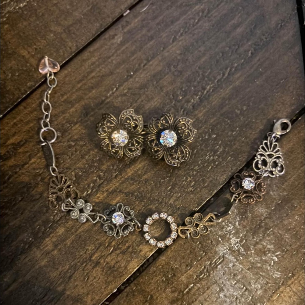 Sabika Brocade Earring and Bracelet Set